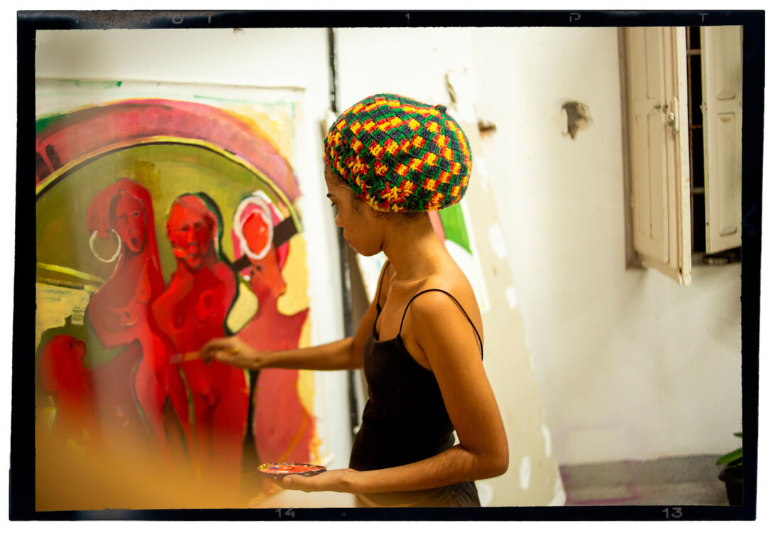 ANA NEVES EM SEU ATELIER, 2025